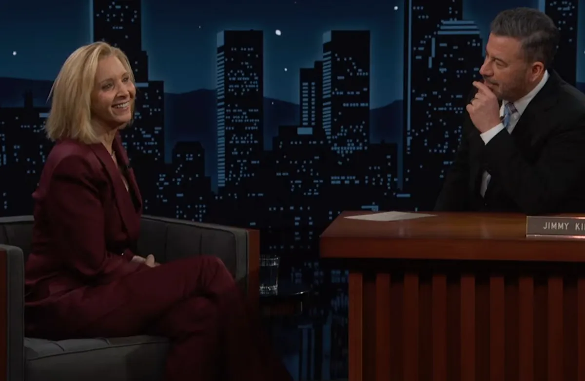 lisa kudrow — CA news