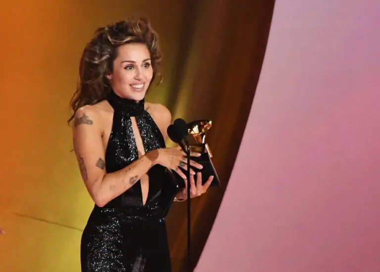 miley cyrus — CA news