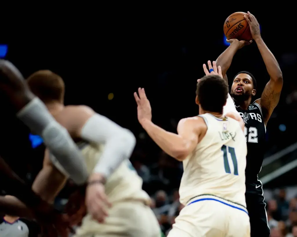 spurs vs bucks — CA news