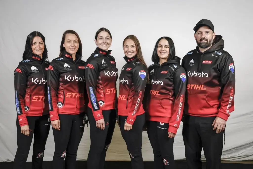 team einarson curling — CA news