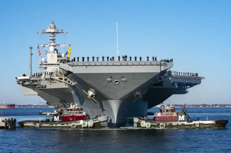 uss gerald ford aircraft carrier fire — CA news