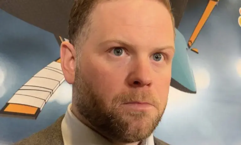 will smith hockey — CA news