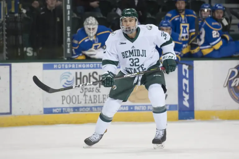 zach whitecloud — CA news