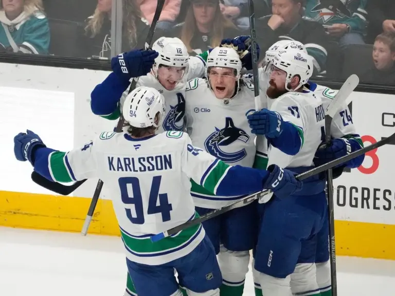 canucks vs sharks — CA news