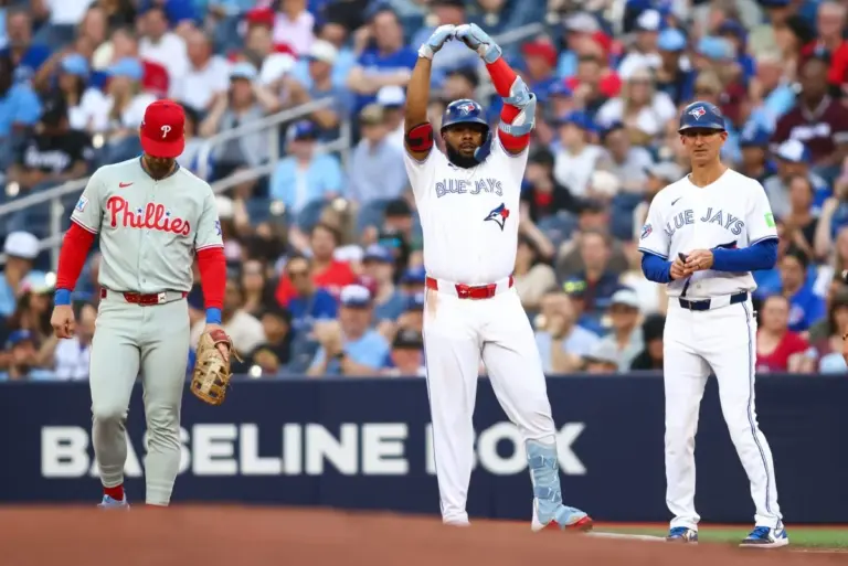 Toronto Blue Jays face trade deadline decisions amid playoff odds image 1