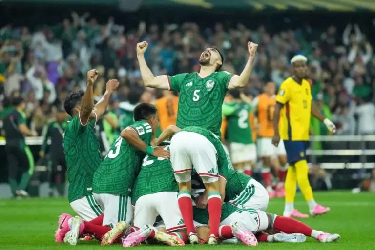 Mexico City: Mexico advances to World Cup last 16 after 2-0 win over Ecuador