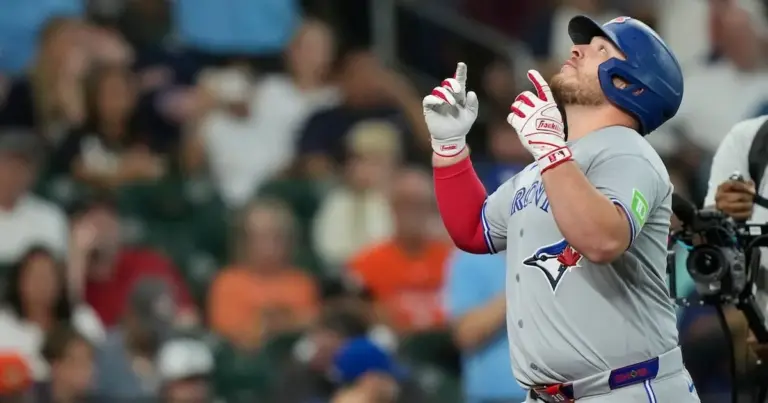 Toronto Blue Jays secure win against Houston Astros with Clement’s 10th-inning homer