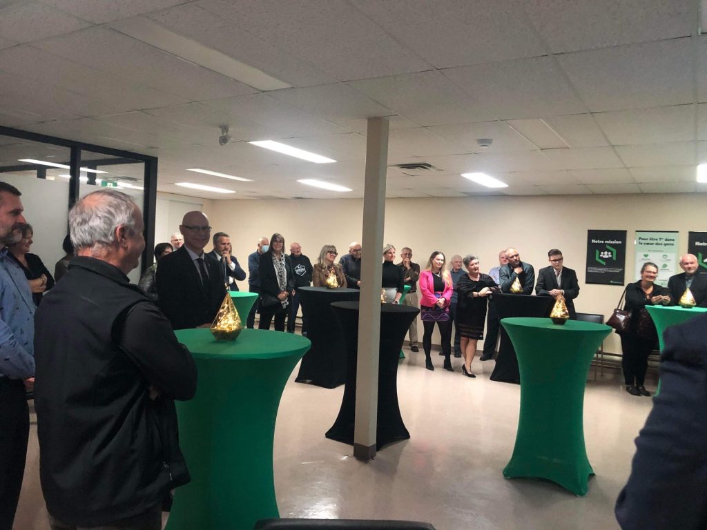 Paul Lalonde à l’honneur à la Caisse Desjardins de la Petite-Nation