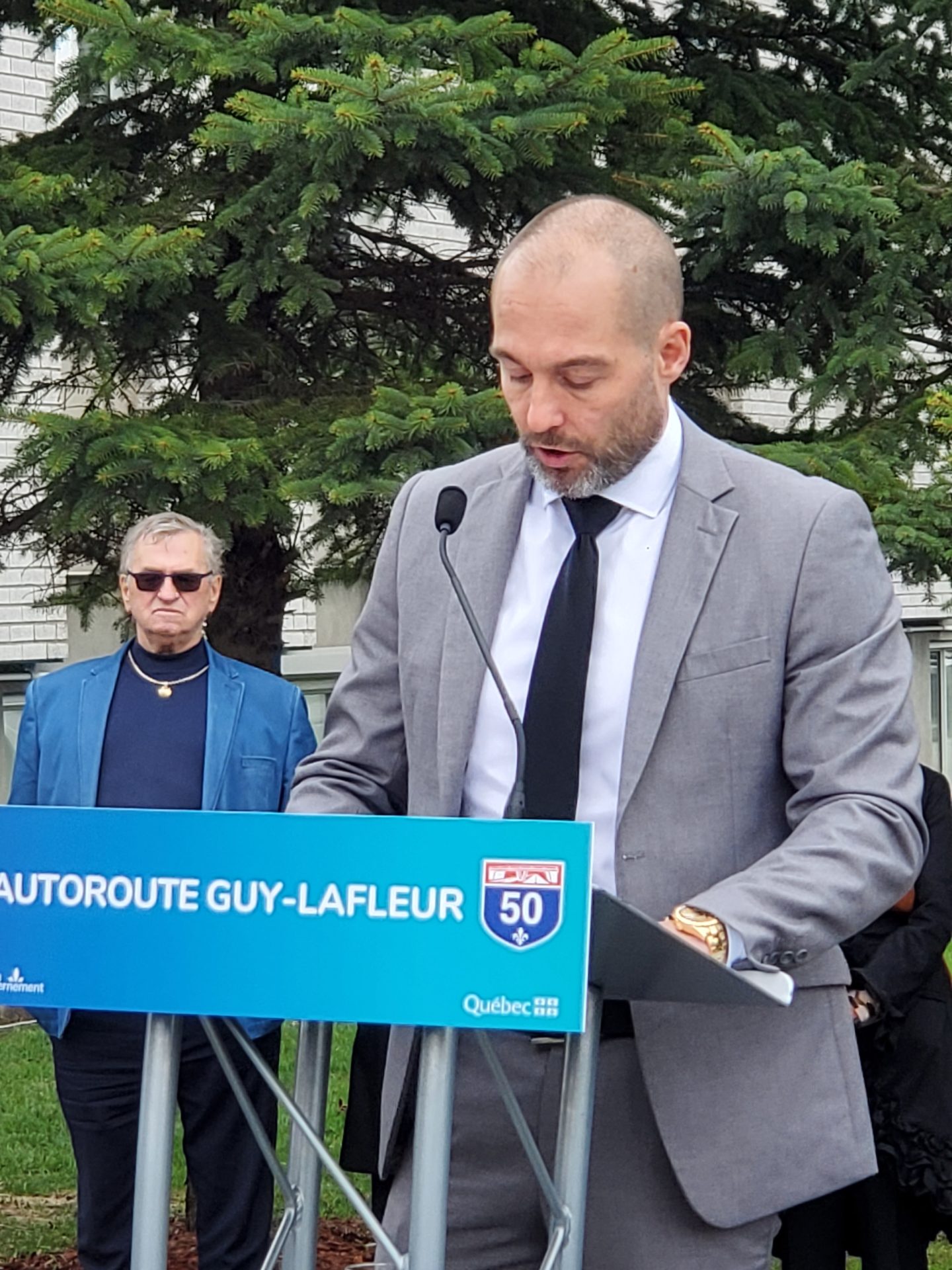 Martin Lafleur, fils de Guy Lafleur - Autoroute