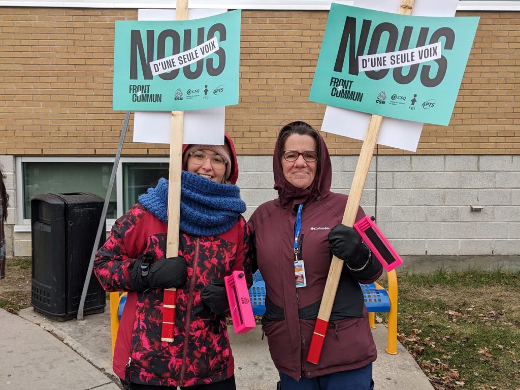 Mobilisation du secteur public devant l’hôpital Papineau et les écoles de la Basse-Lièvre